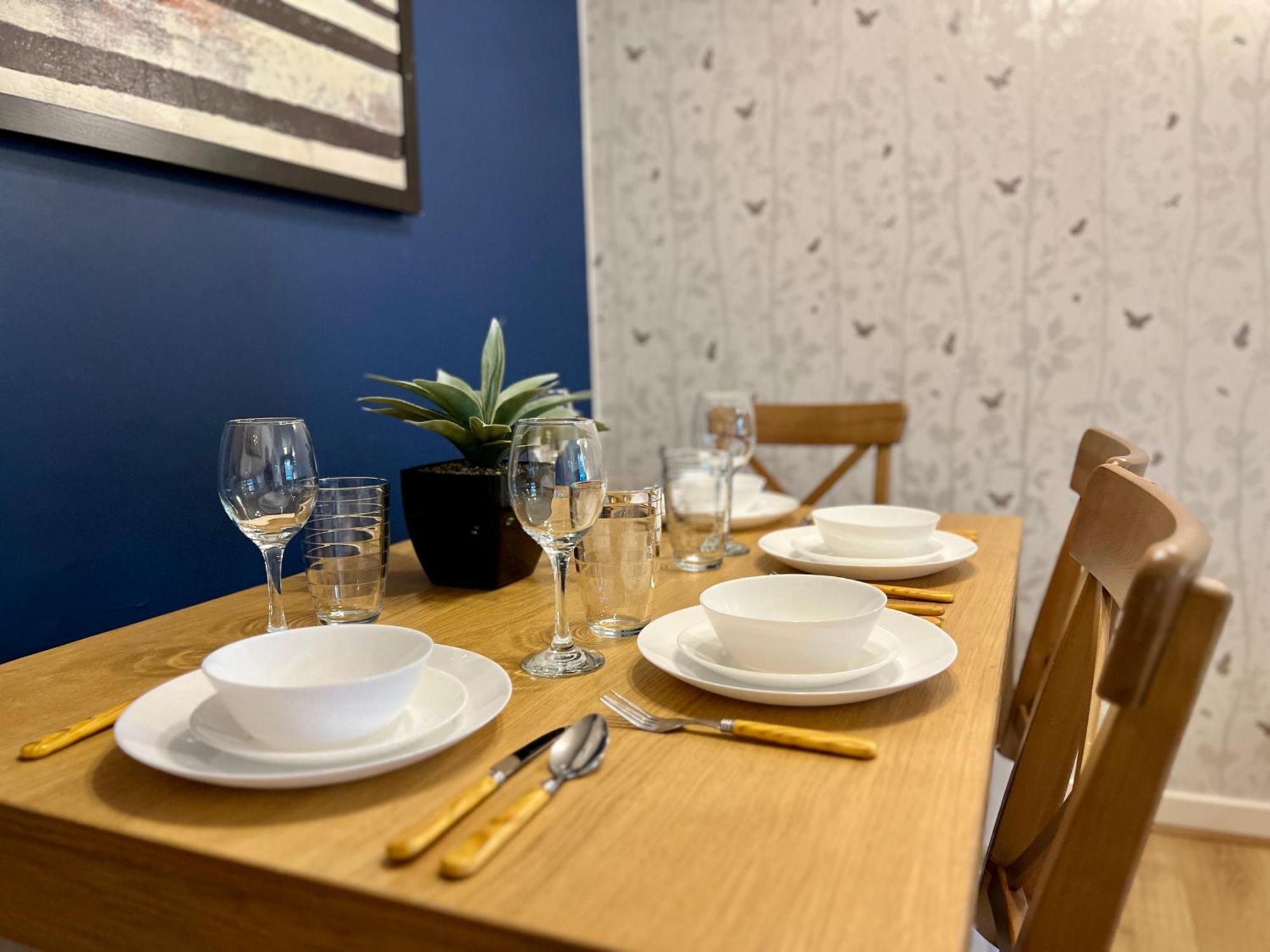 Apartament Ground Floor Flat With Free Parking & Wifi Glasgow Zewnętrze zdjęcie