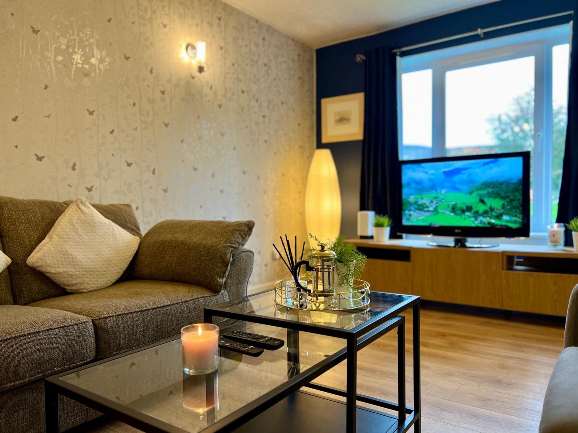 Apartament Ground Floor Flat With Free Parking & Wifi Glasgow Zewnętrze zdjęcie